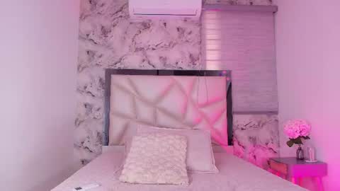 Snapshot of laila_ali chatting on June 10, 7:13 pm Laila ali online show from June 10, 7:13 pm