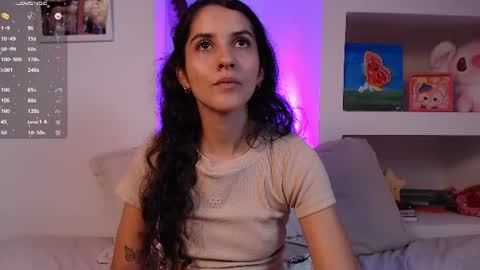 Snapshot of lailypink chatting on June 11, 1:27 am samanta online show from June 11, 1:27 am