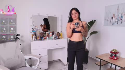 Laira online show from February 12, 10:27 pm