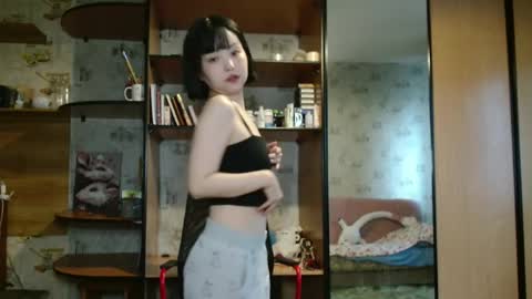 lalallalalaaa online show from July 10, 1:14 pm