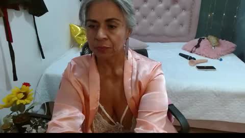 lalisha online show from February 12, 12:49 am