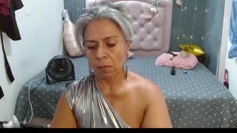 lalisha online show from February 25, 12:42 am