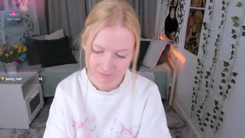 Laly online show from January 10, 7:32 pm