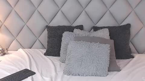 Snapshot of lalycastro chatting on February 5, 11:06 pm Laly Castro online show from February 5, 11:06 pm