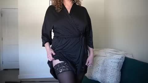 La Marquesa online show from February 19, 4:25 pm