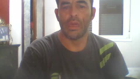 Snapshot of lambasraul chatting on July 29, 11:08 am lambasraul online show from July 29, 11:08 am