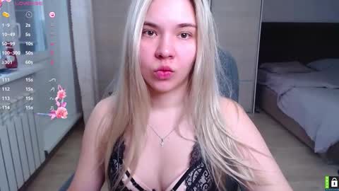 Lana online show from November 8, 6:57 am