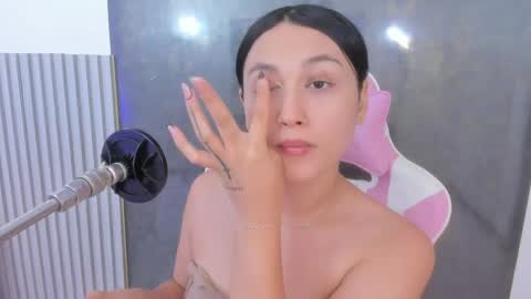 Snapshot of lana_boomer chatting on April 22, 8:21 pm Lana online show from April 22, 8:21 pm