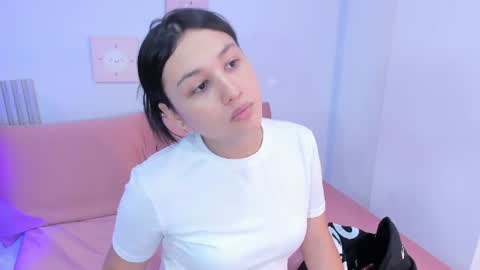 Snapshot of lana_boomer chatting on July 7, 8:02 pm Lana online show from July 7, 8:02 pm