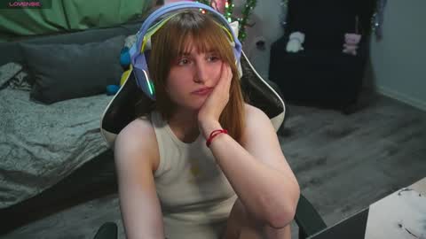 Snapshot of lana_del_kay chatting on January 28, 3:35 pm Kay online show from January 28, 3:35 pm