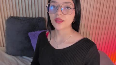 Snapshot of lana_dol chatting on November 14, 2:05 pm ... . . ... online show from November 14, 2:05 pm