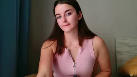 lana_gl online show from April 27, 7:17 am
