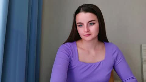 lana_gl online show from May 21, 10:00 am
