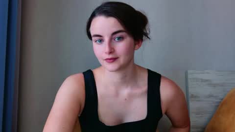 Snapshot of lana_gl chatting on June 3, 10:51 am lana_gl online show from June 3, 10:51 am