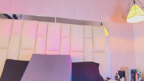 Snapshot of lana_sliim chatting on May 14, 12:12 pm Vanessa online show from May 14, 12:12 pm