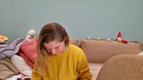 Lana online show from February 24, 9:35 pm