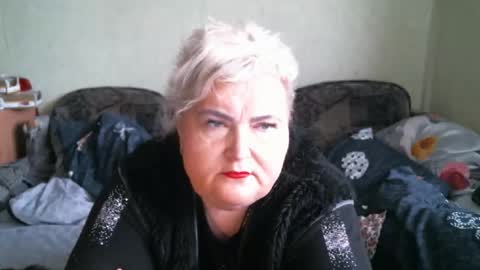 lanacat555 online show from December 15, 11:36 am