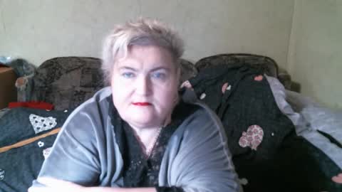 lanacat555 online show from March 18, 6:55 pm