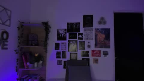 Snapshot of lanaherondale_ chatting on November 2, 9:06 pm lanaherondale_ online show from November 2, 9:06 pm