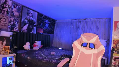 L A N A  online show from January 17, 2:08 am