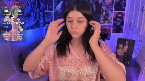 LanaKyutt666 online show from April 5, 9:56 pm