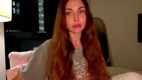 Snapshot of lanalure chatting on June 14, 1:47 am Lana online show from June 14, 1:47 am