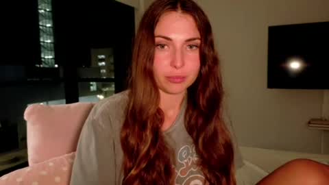Snapshot of lanalure chatting on June 15, 2:47 am Lana online show from June 15, 2:47 am