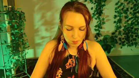 Snapshot of lanaradiance chatting on July 22, 12:41 pm Lana Radiance online show from July 22, 12:41 pm