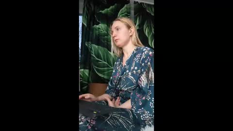 LanaviSmith online show from December 18, 6:41 am