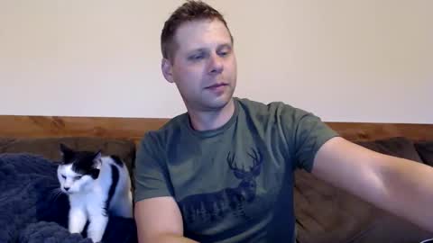 Lance online show from May 7, 12:05 am