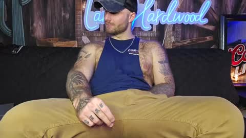 Snapshot of lancehardwood222 chatting on January 3, 1:16 am LANCE online show from January 3, 1:16 am