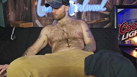 Snapshot of lancehardwood222 chatting on January 24, 1:45 am LANCE online show from January 24, 1:45 am