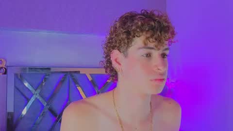lancelot_grey online show from May 17, 9:11 pm