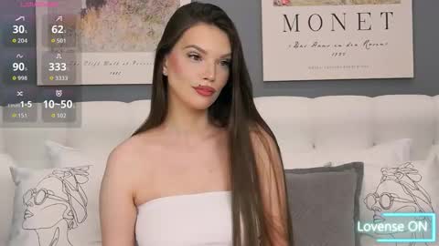 Laneah online show from November 19, 1:05 am