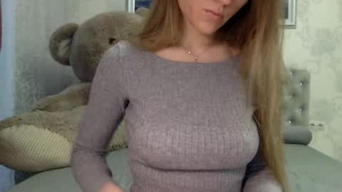 Snapshot of langoria chatting on February 11, 5:45 am langoria online show from February 11, 5:45 am