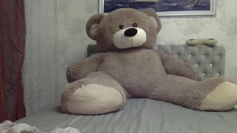 Snapshot of langoria chatting on February 14, 12:07 am langoria online show from February 14, 12:07 am