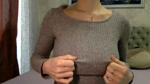 Snapshot of langoria chatting on February 25, 1:32 pm langoria online show from February 25, 1:32 pm