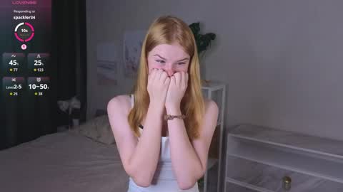Snapshot of laniehohenberger chatting on June 3, 2:03 am Hello everyone Im Gena online show from June 3, 2:03 am