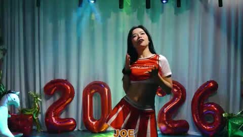 lankwaifong_cindy online show from February 4, 6:19 am