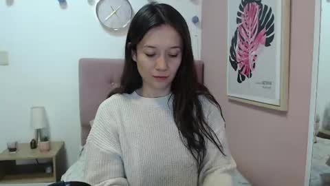 Snapshot of lanna_mills chatting on July 23, 1:20 pm Lanna online show from July 23, 1:20 pm