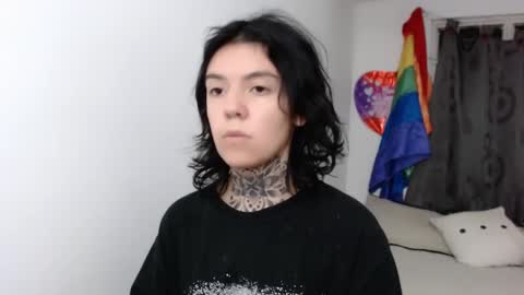 Snapshot of lannie_gonzales chatting on January 5, 1:03 am LANNIE   online show from January 5, 1:03 am