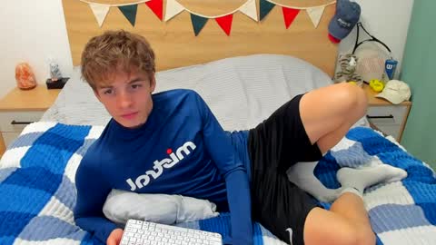 Fandi online show from April 21, 3:50 pm