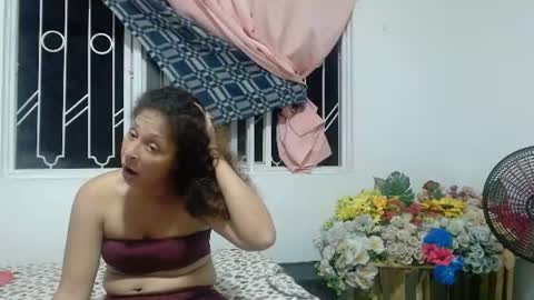 Snapshot of lapelichurca chatting on June 21, 2:03 am lapelichurca online show from June 21, 2:03 am