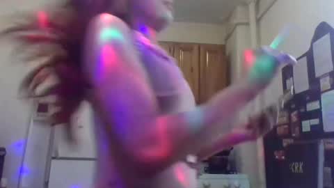 Snapshot of lapuzzycat201923 chatting on February 5, 2:26 pm Lapuzzycat201923 online show from February 5, 2:26 pm