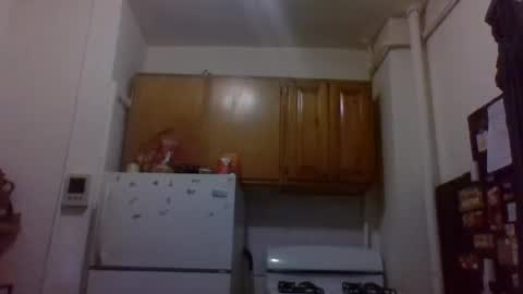 Snapshot of lapuzzycat201923 chatting on February 12, 11:20 pm Lapuzzycat201923 online show from February 12, 11:20 pm