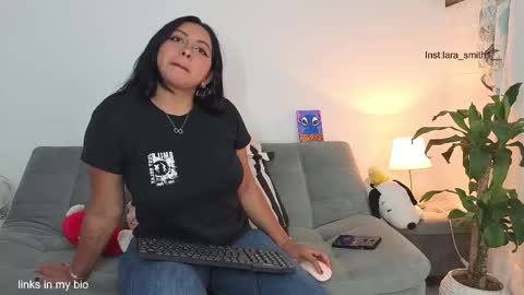 Lara  online show from February 19, 1:12 am