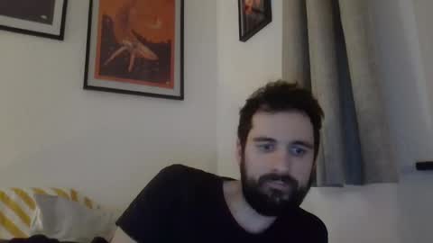 Snapshot of laraaan chatting on May 4, 6:48 pm laraaan online show from May 4, 6:48 pm