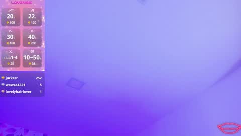 Snapshot of larabrook chatting on December 31, 1:15 am Lara online show from December 31, 1:15 am