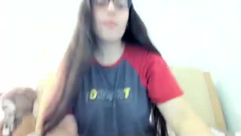 Snapshot of laracamille chatting on March 24, 3:50 pm lara online show from March 24, 3:50 pm