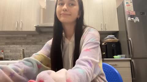 lara online show from March 13, 9:21 pm